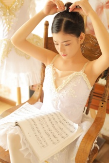 明星专题：莎黛()
